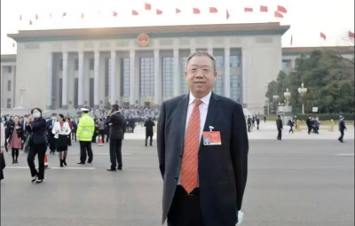 全國人大代表、寶泰隆董事長焦云帶來5份建言，建議對東北企業(yè)開啟上市“綠色通道”